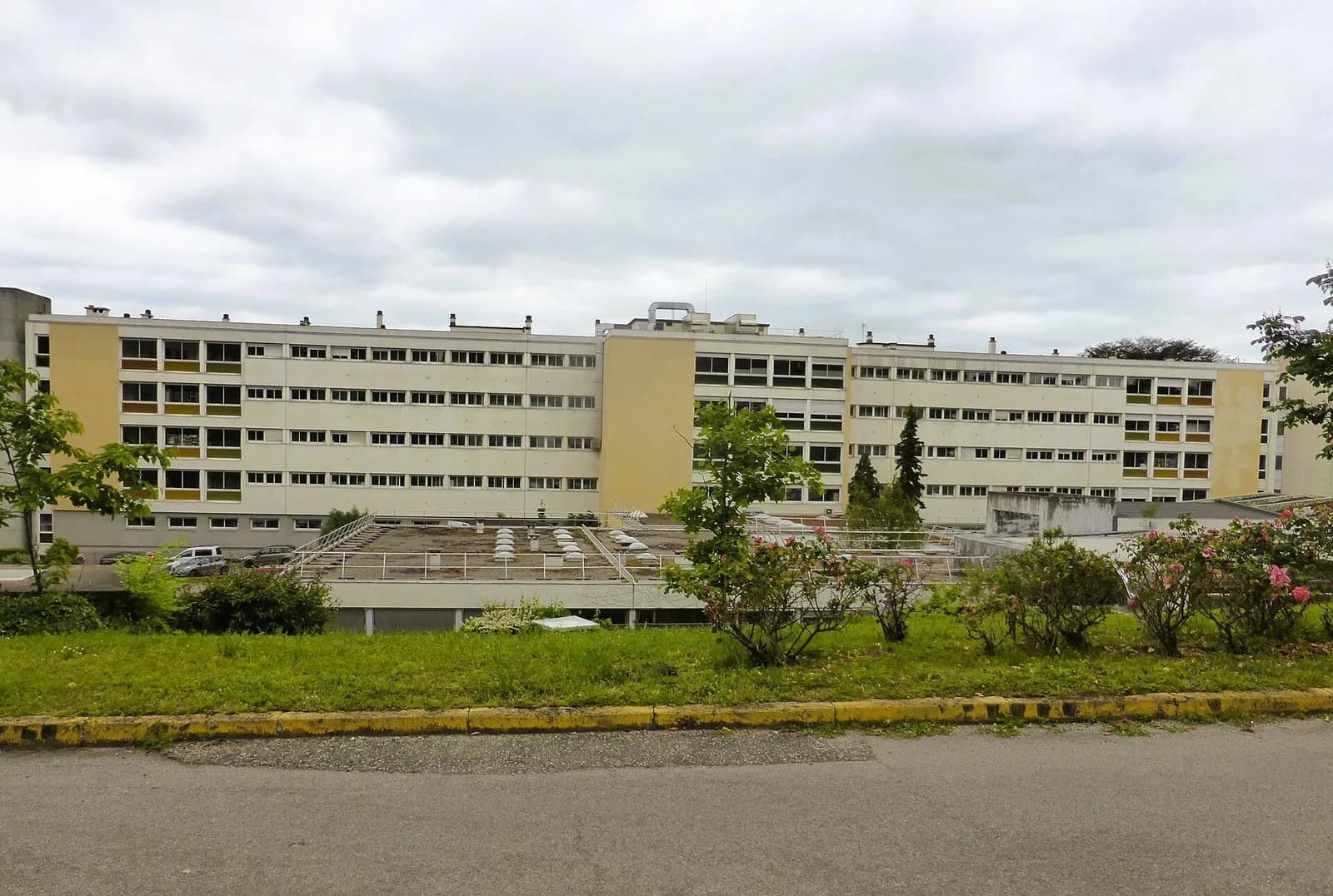 Hôpital Henry-Gabrielle (Hospices civils de Lyon), à Saint-Genis-Laval (Rhône)